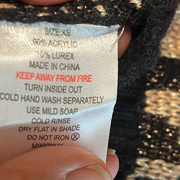 MINKPINK Leopard Print Metallic Mini Sweater Dress Size X-Small - Picture 8 of 8